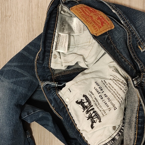 Levis 541 Jeans for Men - Picture 6 of 6